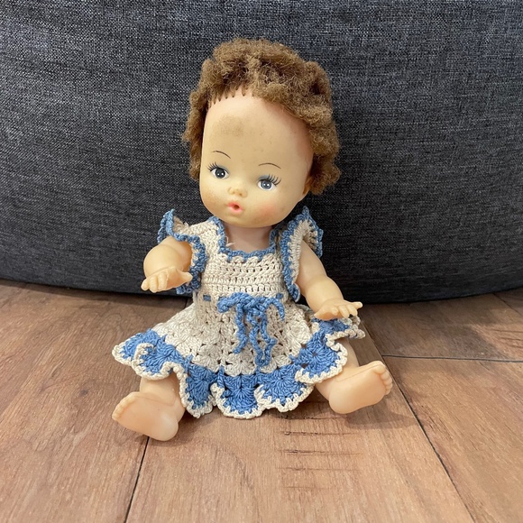 Vintage (Post 1957) Drinking Doll with Removable Clothing
